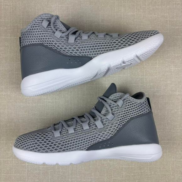 ?️ 2016 Jordan Reveal “Wolf Grey” 11M main image 4